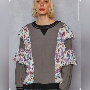 NEW!!! POL Floral Ruffle Gray Sweater, Sz Large, NWT